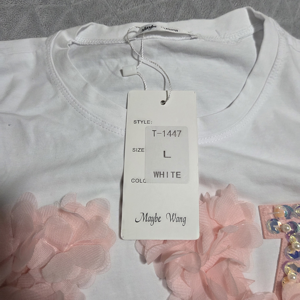 MAYBE WANG LV LARGE WOMEN SHIRT. - Picture 2 of 4